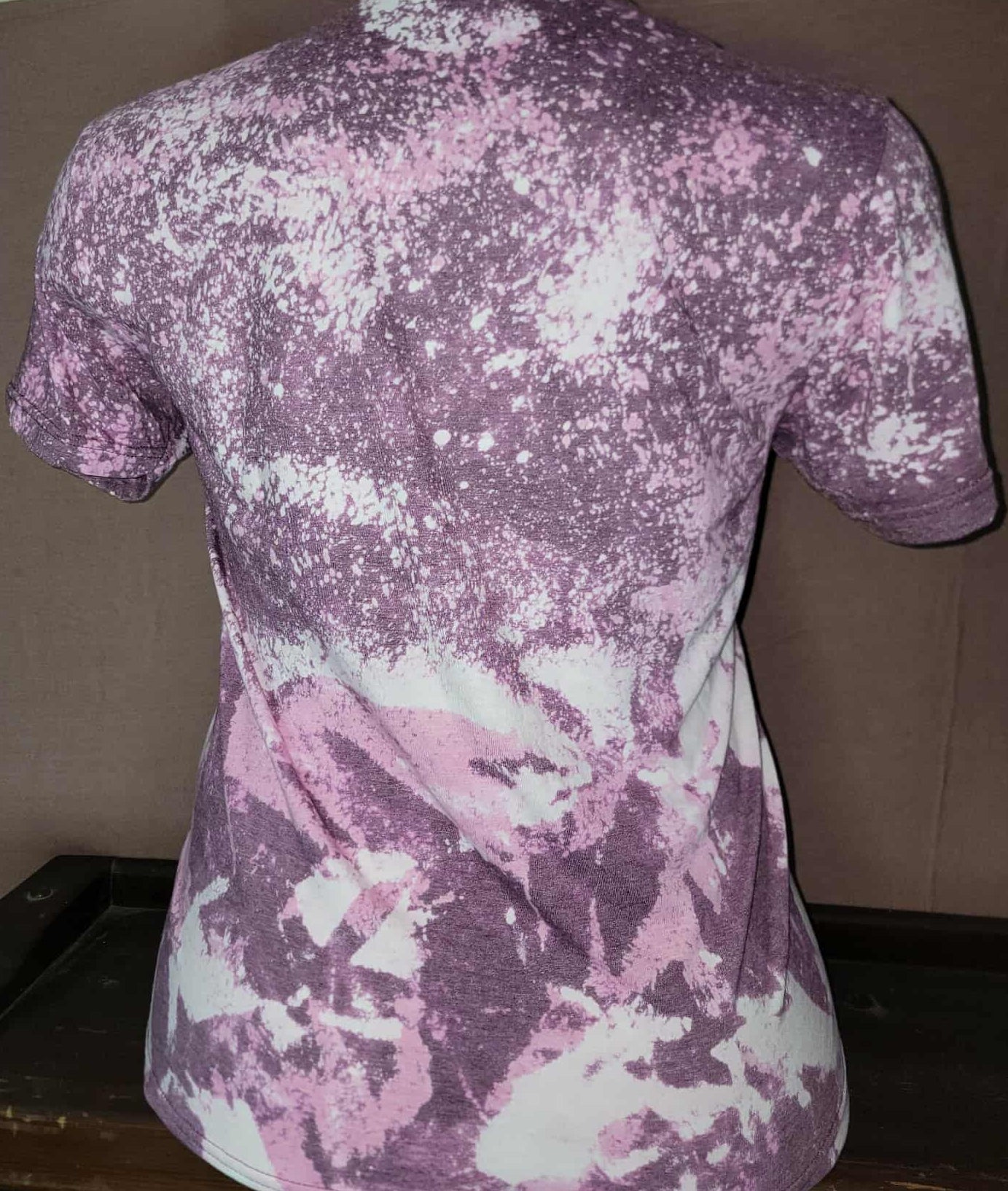 MARBLE/SPATTER ACIDWASH TEES & SWEATERS