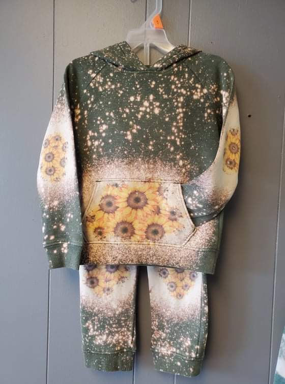 SUNFLOWER JOGGER SET